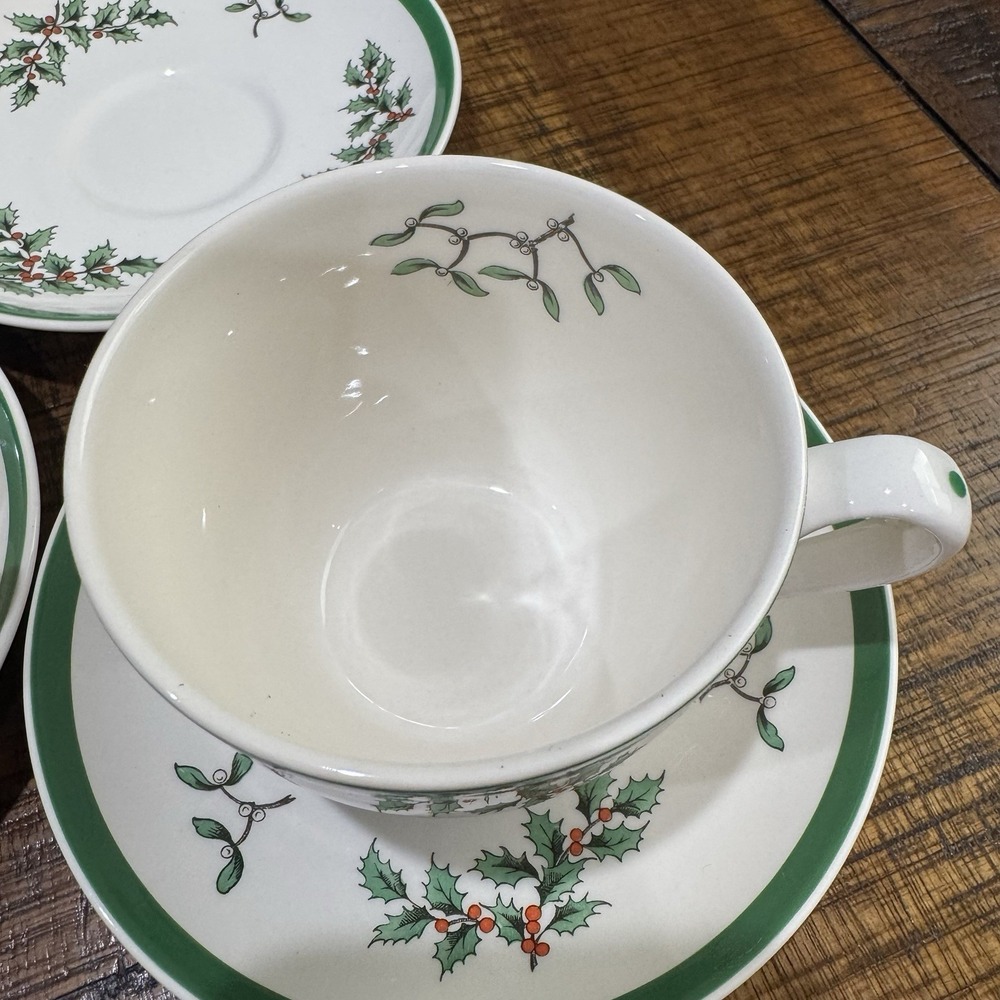 2 SPODE Christmas Tree Cups & 3 Saucers FREE SHIPPING - Picture 2 of 5